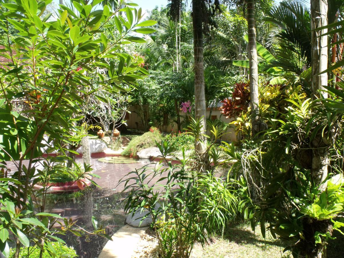 Noble Crown Resort & Spa Ko Lanta Exterior foto